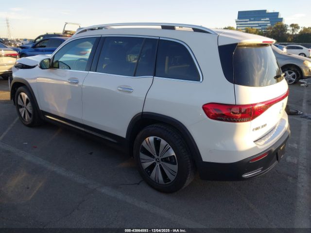 2023 MERCEDES-BENZ EQB 300 SUV W1N9M0KBXPN070668 Photo 2