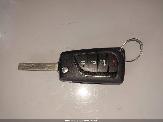 4T1G11AK9LU916430 Toyota CAMRY SE