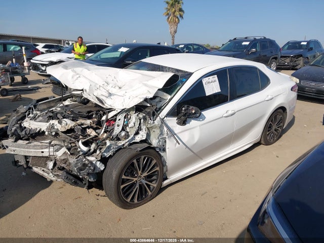 4T1G11AK9LU916430 Toyota CAMRY SE