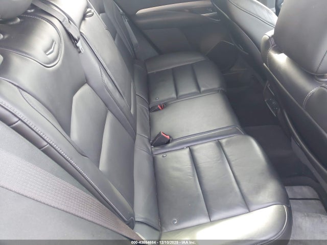 2019 CADILLAC XT4 1GYFZDR49KF120158 Photo 7