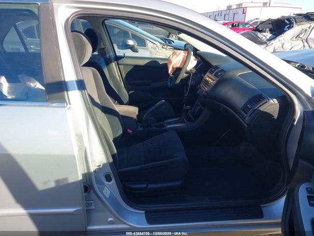 2006 HONDA ACCORD SDN 1HGCM56726A008673 Photo 4