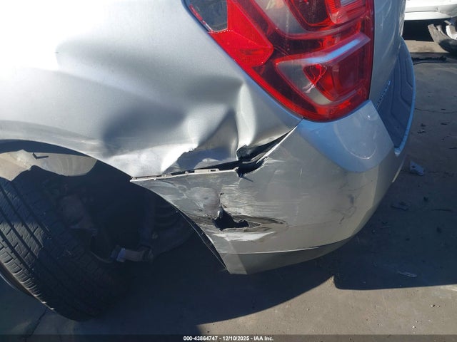 2GNALBEK6H1543510 Chevrolet EQUINOX LS