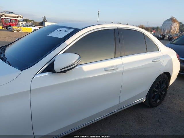 Mercedes-Benz C 300 2016 55SWF4JB4GU127263 Image 14
