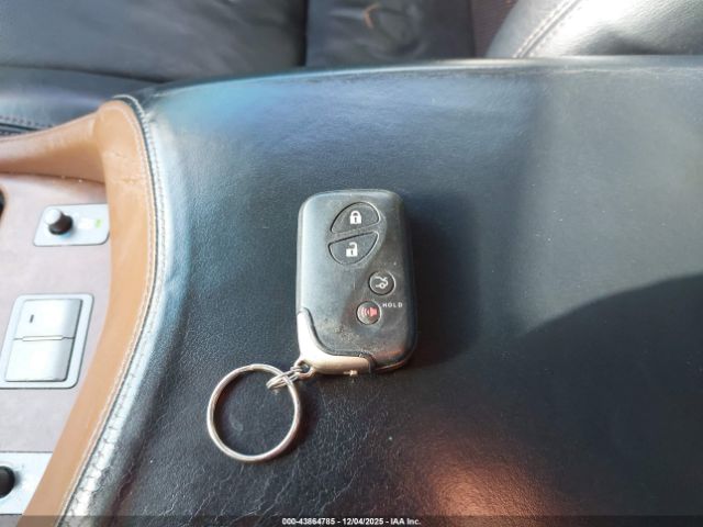 2011 LEXUS LS 460 JTHCL5EF8B5012027 Photo 10