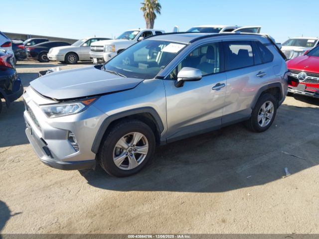 2019 TOYOTA RAV4 JTMW1RFV2KD512885 Photo 1