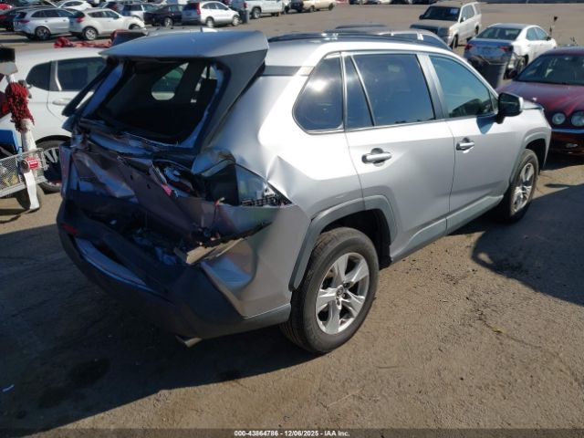 2019 TOYOTA RAV4 JTMW1RFV2KD512885 Photo 3