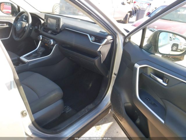 2019 TOYOTA RAV4 JTMW1RFV2KD512885 Photo 4