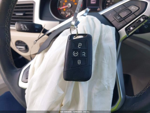 2021 VOLKSWAGEN ATLAS 1V2KR2CA1MC563169 Photo 10