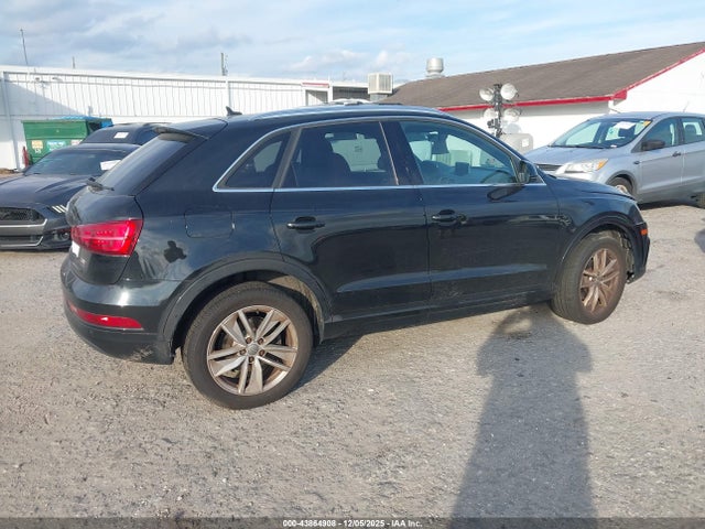 2017 AUDI Q3 WA1JCCFS7HR008832 Photo 3