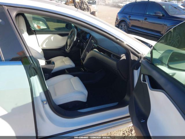 2018 TESLA MODEL S 5YJSA1E25JF298229 Photo 4