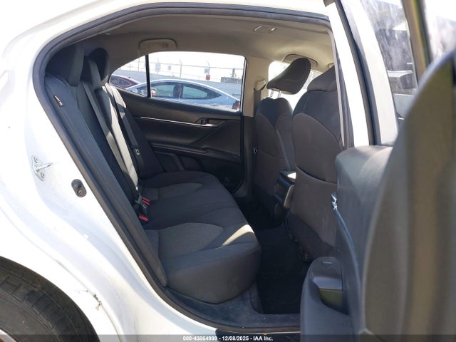 4T1R11AK8PU135591 Toyota CAMRY LE