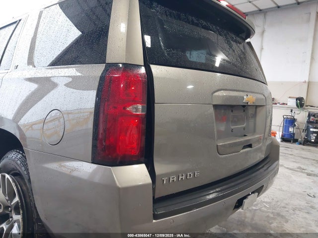 1GNSKBKC9JR166964 Chevrolet Tahoe Lt
