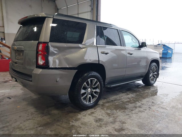 1GNSKBKC9JR166964 Chevrolet Tahoe Lt