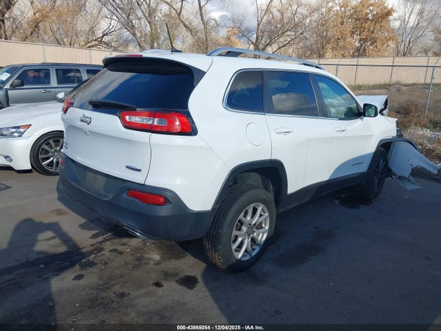 Jeep Cherokee Latitude 2015 1C4PJMCS8FW583973 Image 4