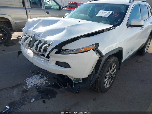 Jeep Cherokee Latitude 2015 1C4PJMCS8FW583973 Image 6
