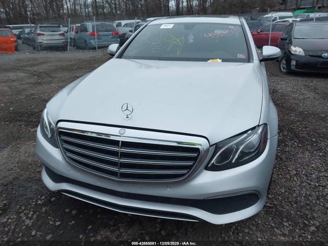 43865081 :رقم المزاد ، WDDZF4JB4HA079309 vin ، 2017 Mercedes-benz E 300 مزاد بيع