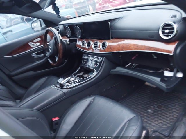 43865081 :رقم المزاد ، WDDZF4JB4HA079309 vin ، 2017 Mercedes-benz E 300 مزاد بيع
