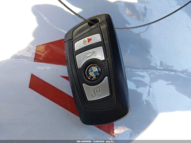 2018 BMW 320I WBA8E1G53JNU93511 Photo 10