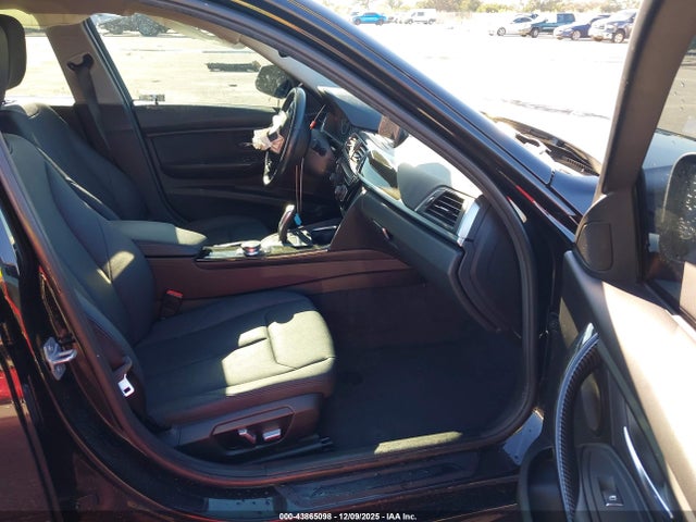 2018 BMW 320I WBA8E1G53JNU93511 Photo 4