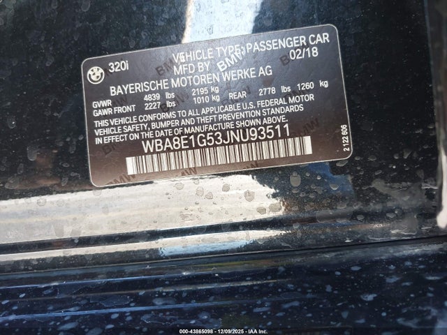 2018 BMW 320I WBA8E1G53JNU93511 Photo 8