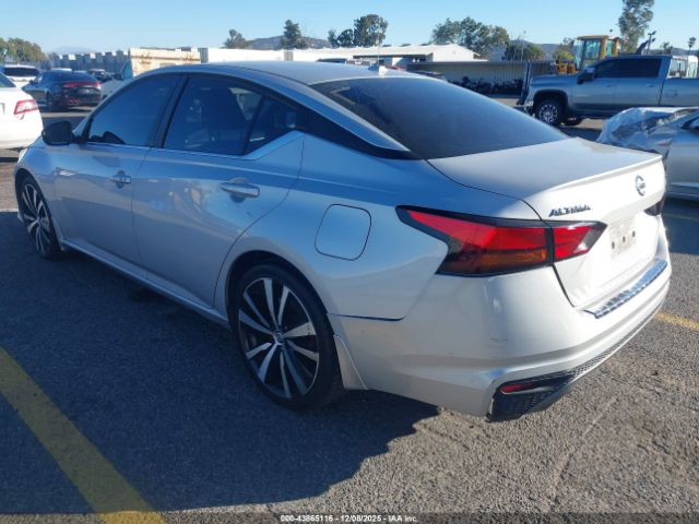 2019 NISSAN ALTIMA 1N4BL4CV6KN321924 Photo 2