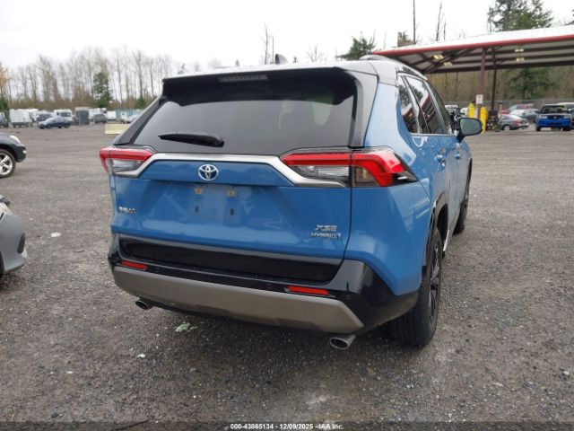 2024 TOYOTA RAV4 HYBRID JTME6RFV5RJ047270 Photo 3