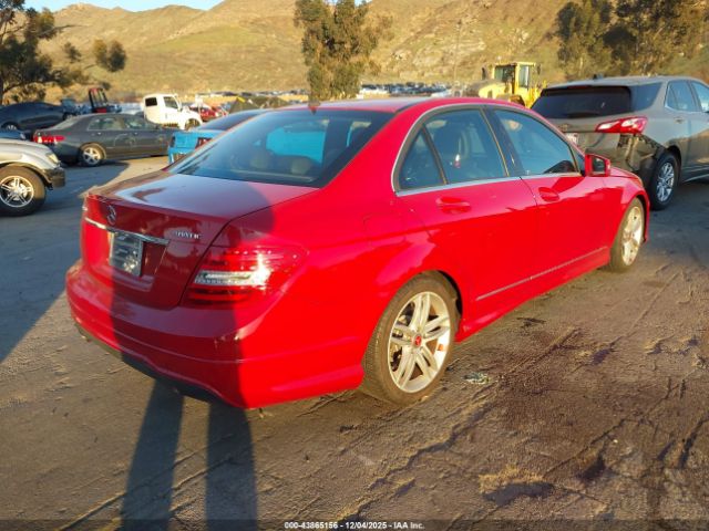 2013 MERCEDES-BENZ C 250 WDDGF4HB5DA795059 Photo 3