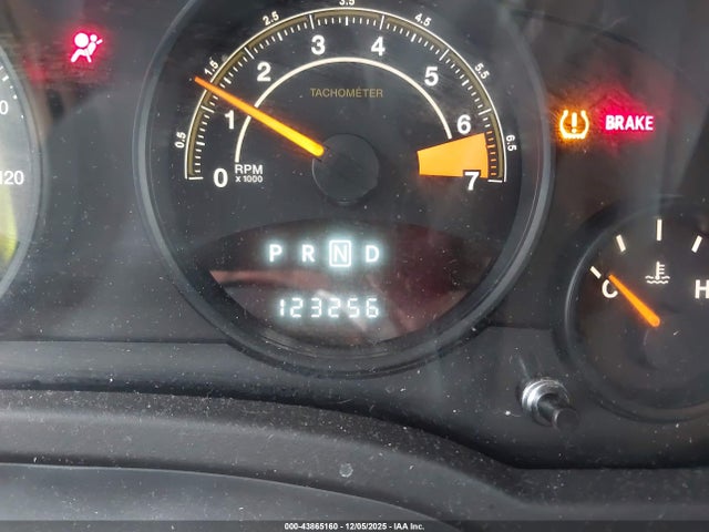 Jeep Patriot Latitude 2016 1C4NJRFB9GD638072 Image 15
