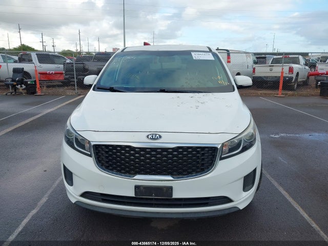 KIA SEDONA LX 2018 KNDMB5C15J6378858 Image 12