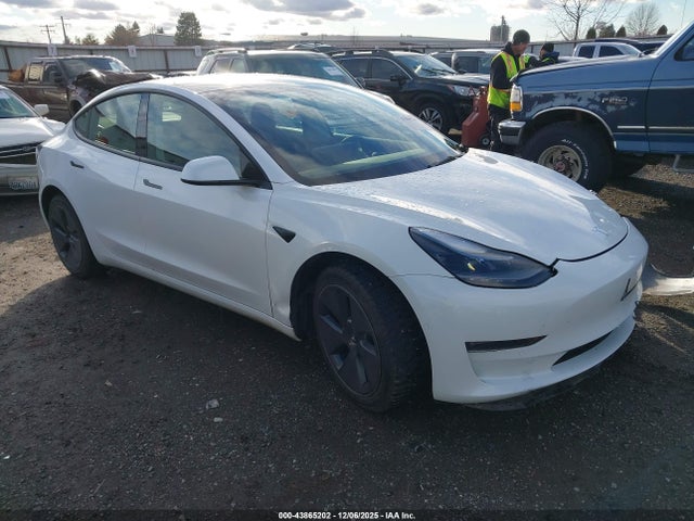 2022 TESLA MODEL 3 5YJ3E1EB2NF210249 Photo 0