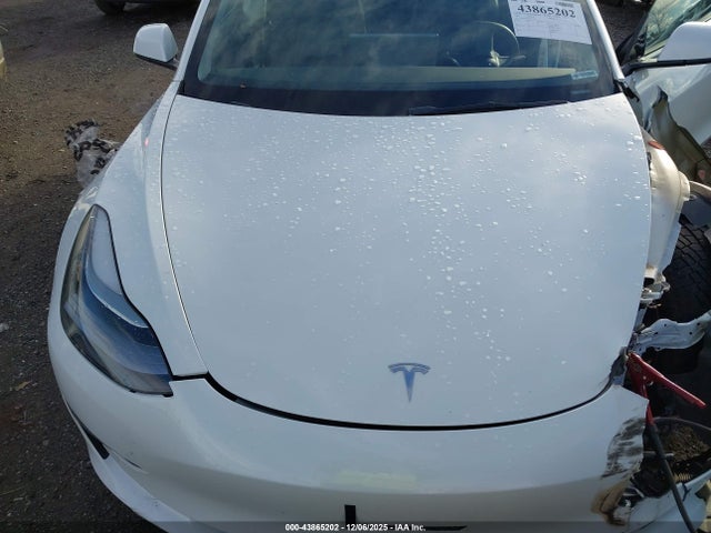 2022 TESLA MODEL 3 5YJ3E1EB2NF210249 Photo 9