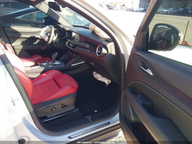 2022 ALFA ROMEO STELVIO ZASPAJANXN7D47000 Photo 4