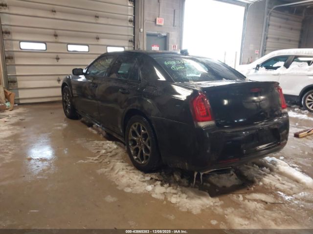 2017 CHRYSLER 300 2C3CCAGG9HH622329 Photo 2