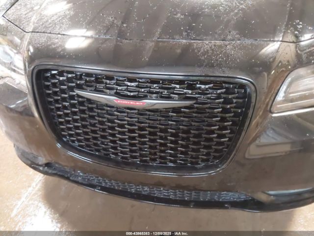 2017 CHRYSLER 300 2C3CCAGG9HH622329 Photo 5