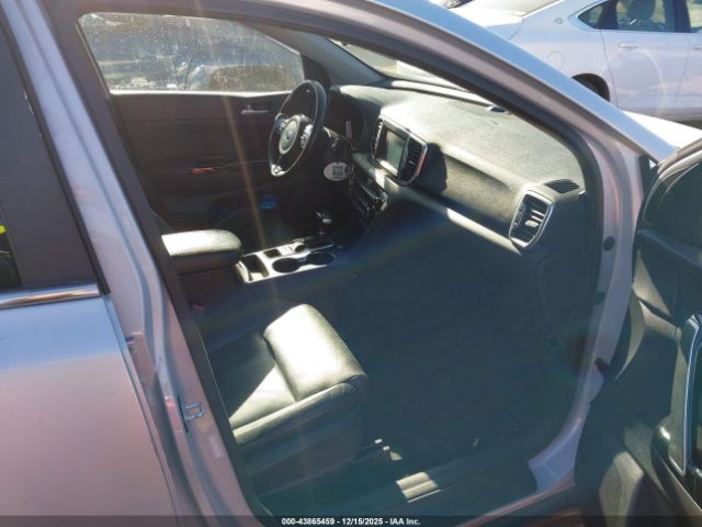 2018 KIA SPORTAGE KNDPN3AC1J7448377 Photo 4