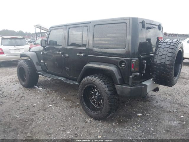 2014 JEEP WRANGLER UNLIMITED 1C4BJWEGXEL224686 Photo 2