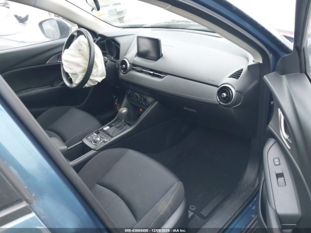 2019 MAZDA CX-3 JM1DKFB73K0440659 Photo 4