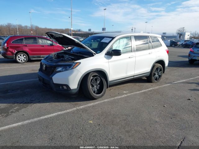 2021 HONDA PASSPORT 5FNYF8H23MB021311 Photo 1