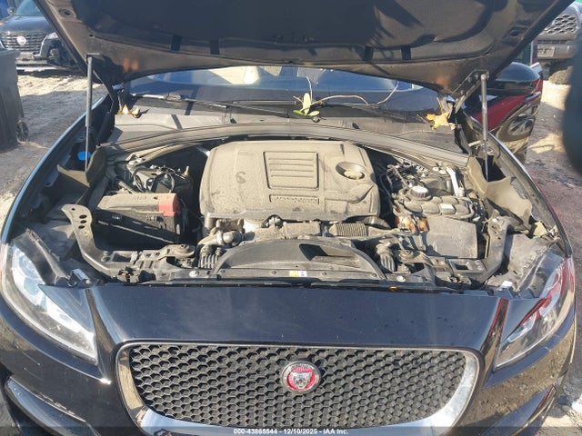 2020 JAGUAR F-PACE SADCJ2FXXLA629858 Photo 9