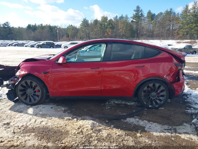 7SAYGDEF5NF377146 Tesla Model Y Performance Dual Motor All-wheel Drive