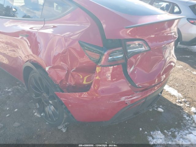 2022 TESLA MODEL Y 7SAYGDEF5NF377146 Photo 5