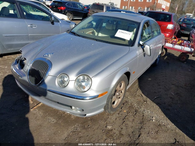 2002 JAGUAR S-TYPE SAJDA01N52FM44050 Photo 1