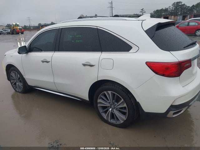 2017 ACURA MDX 5J8YD4H53HL002240 Photo 2