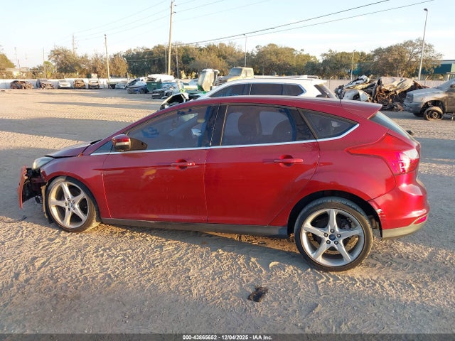 43865652 :رقم المزاد ، 1FADP3N27DL207696 vin ، 2013 Ford Focus Titanium مزاد بيع