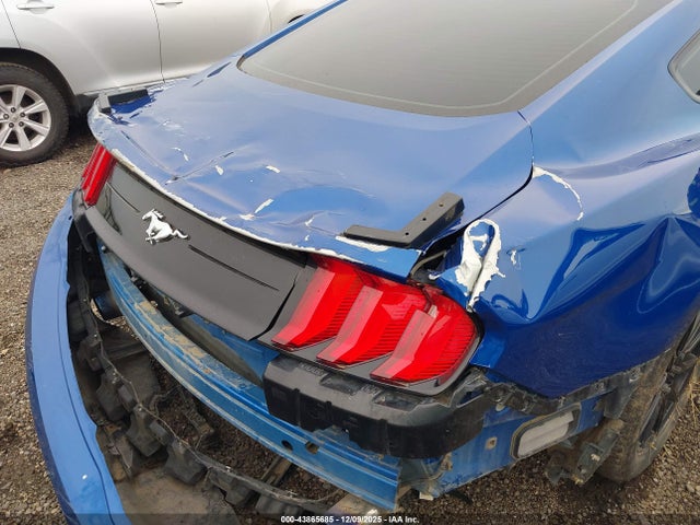 Ford Mustang Ecoboost 2018 1FA6P8TH2J5168948 Image 14