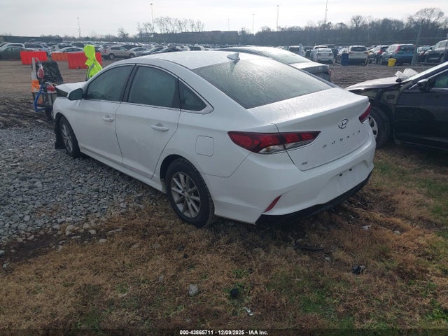 5NPE24AF2JH623859 Hyundai SONATA SE