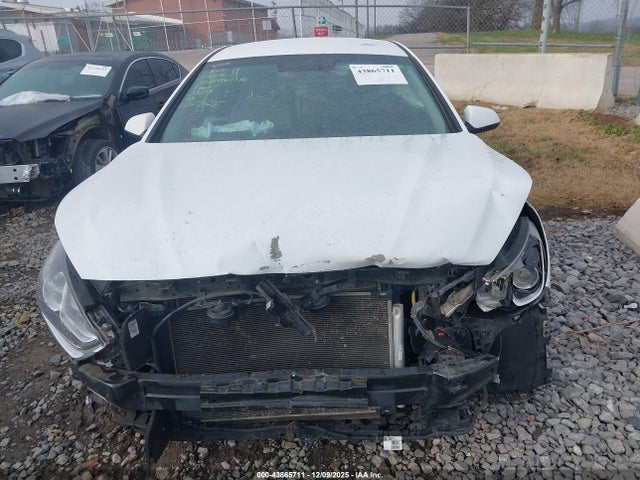 5NPE24AF2JH623859 Hyundai SONATA SE