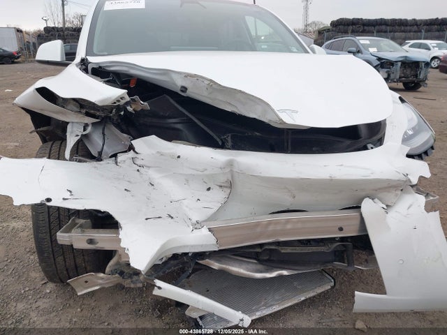 2022 TESLA MODEL Y 7SAYGAEEXNF337117 Photo 5
