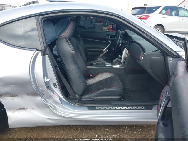 2020 SUBARU BRZ JF1ZCAC10L8701500 Photo 4