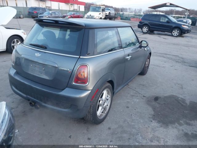 2008 MINI COOPER S WMWMF73548TV36392 Photo 3